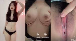sex thủ dâm trong nhà vệ sinh Bị chị gái mua chuộc vì phát hiện chị quan hệ với trai